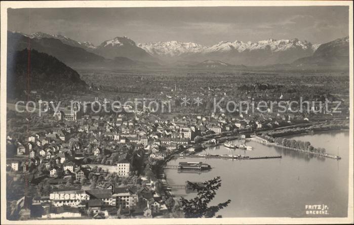 Bregenz Vorarlberg Panorama Rheintal mit Schweizer Bergen Bodensee Hafen