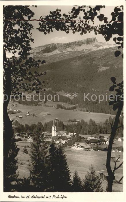 Riezlern Kleinwalsertal Vorarlberg Panorama mit Hoch Ifen