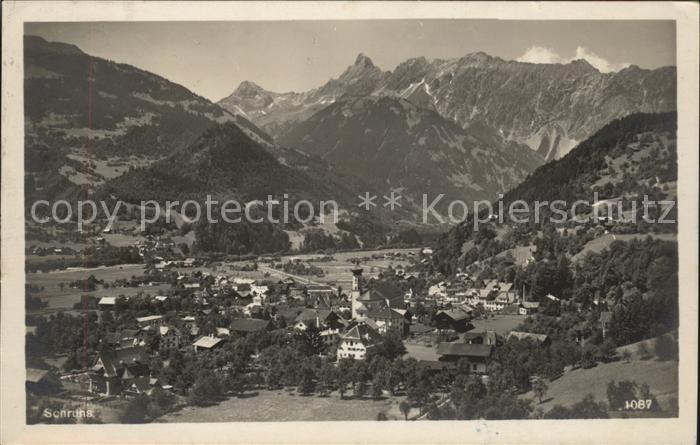 Schruns Vorarlberg Gesamtansicht mit Alpen Montafon