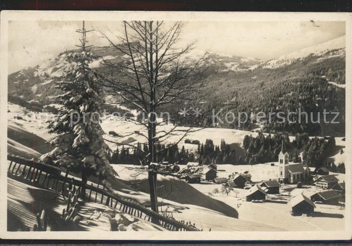 Riezlern Kleinwalsertal Vorarlberg Gesamtansicht Wintersportplatz mit Hoch Ifer