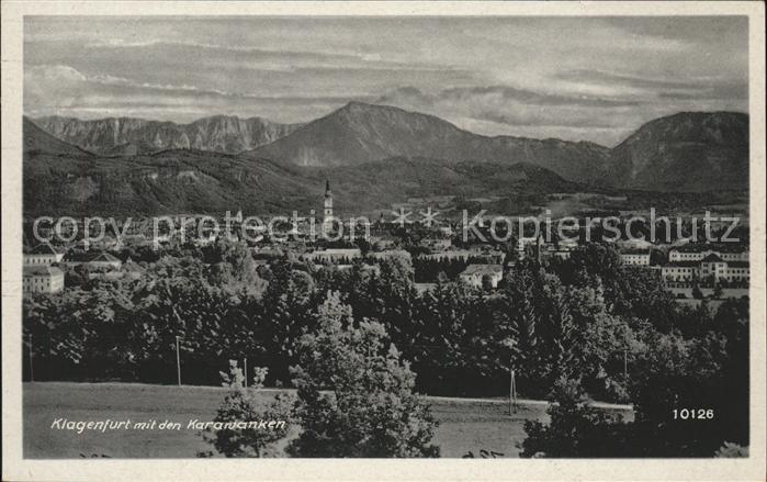 Klagenfurt Woerthersee mit den Karawanken