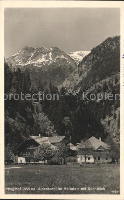 Pflueglhof Alpenhotel im Maltatale mit Sonnblick