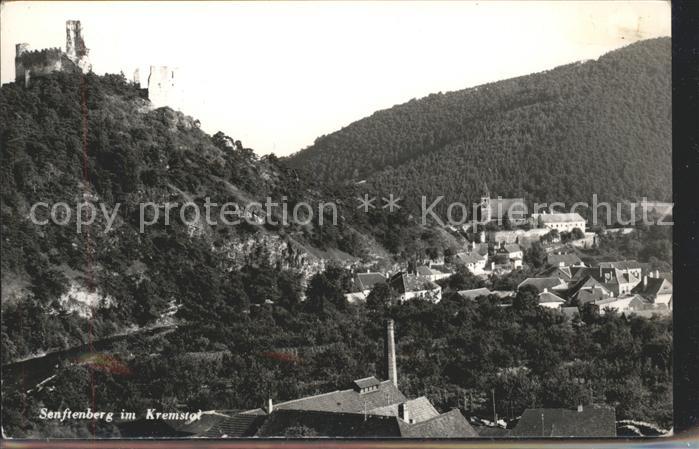 Senftenberg Niederoesterreich Ortsblick mit Burgruine