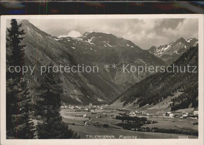 Mallnitz Kaernten Totalansicht mit Alpenpanorama