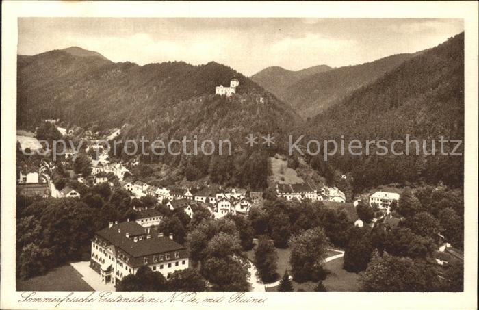 Gutenstein Niederoesterreich Ortsblick mit Burg Gutenstein