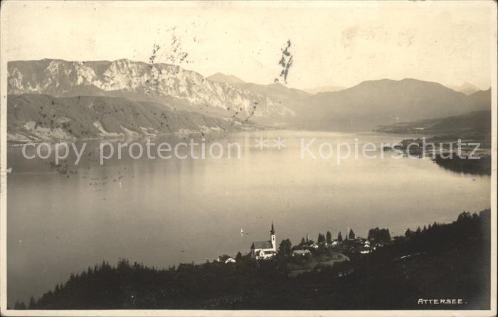 Attersee Gesamtansicht mit Alpenpanorama
