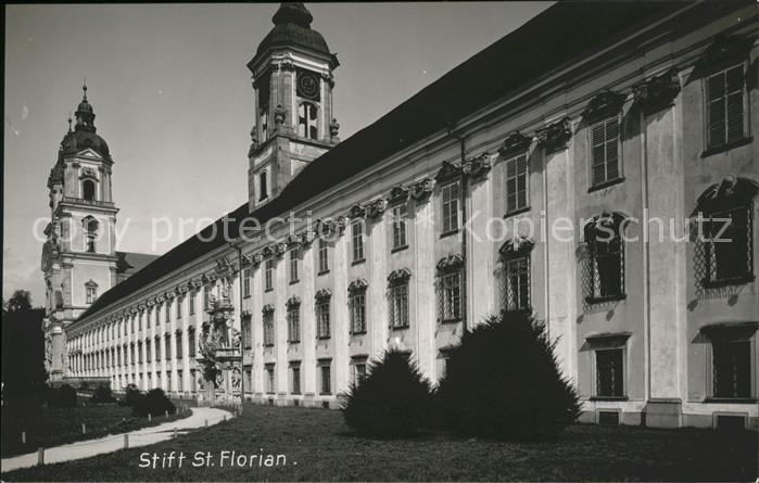 Sankt Florian Teilansicht Stift St. Florian Kloster Barock