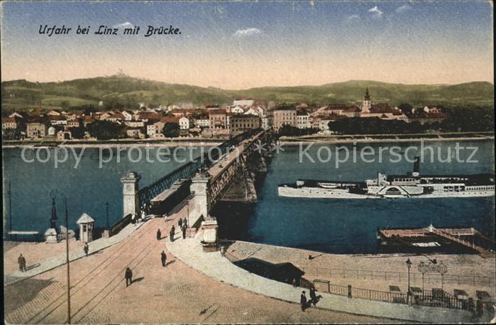 Urfahr Linz Donau Bruecke Dampfer