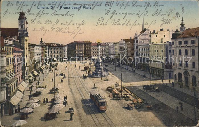 Linz Donau Franz Josef Platz Alter Dom Dreifaltigkeitssaeule Strassenbahn