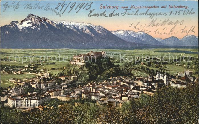 Salzburg Oesterreich Stadtblick vom Kapuzinergarten mit Festung Hohensalzburg