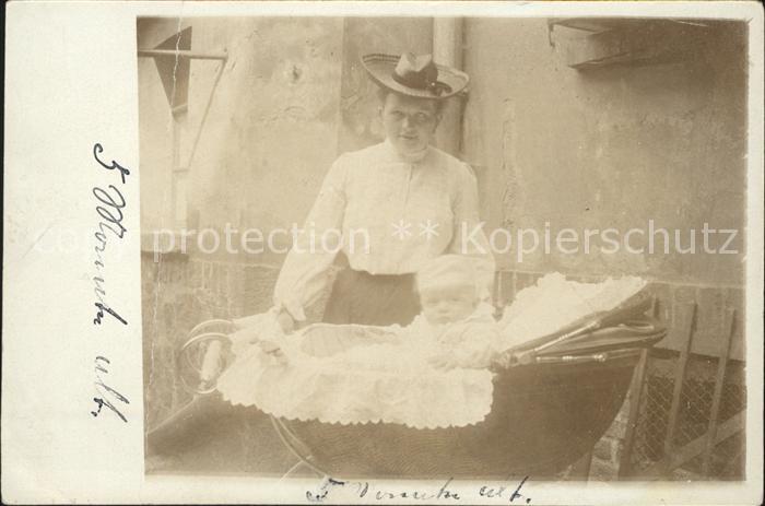 Kinderwagen Baby Mutter