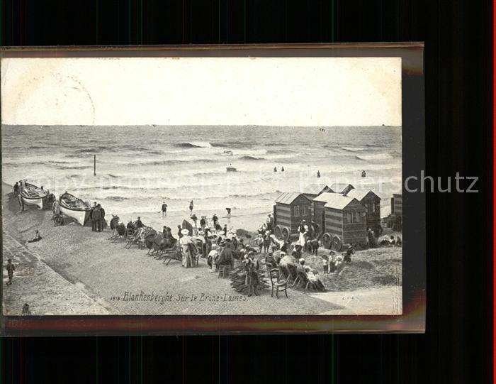 Blankenberghe Sur les Brise Lames