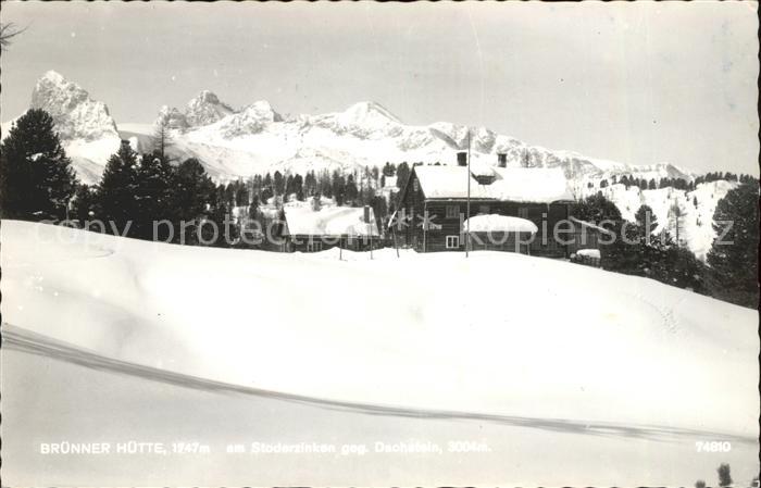 Bruenner Huette mit Stoderzinken Schutzhütte