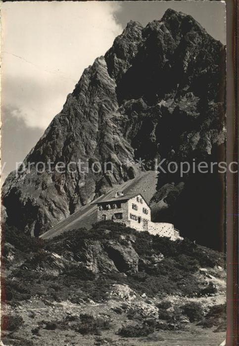 Klosters GR Berghaus Vereina mit Ungeheuerhorn