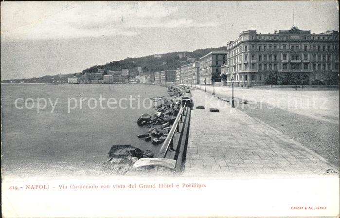Napoli Neapel Via Caracciolo con vista del Grand Hotel e Posillipo