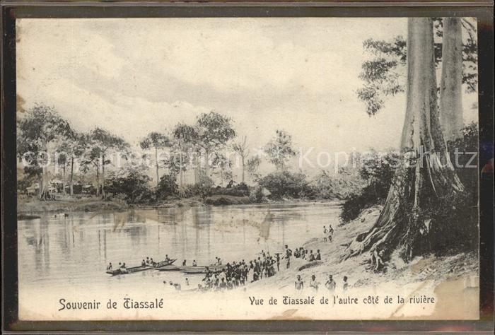 Elfenbeinkueste Cote d Ivoire Yue de Tiassale de L_autre cote de la r