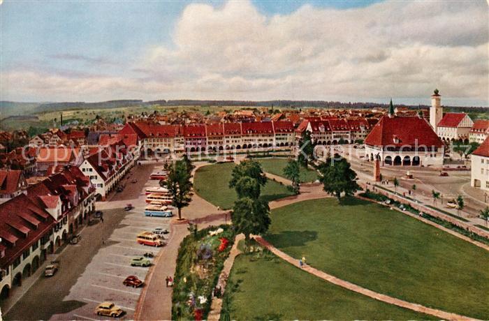 FREUDENSTADT BW Unterer Markt mit Stadt und Rathaus