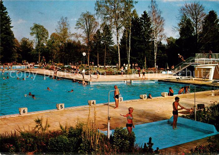 Bad Woerishofen Staedtisches Schwimmbad am Sonnenbuechl Freibad