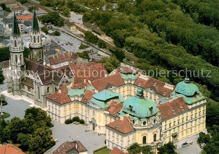 Klosterneuburg Augustiner Chorherrenstift Fliegeraufnahme