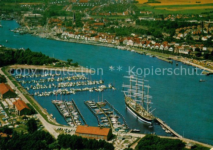 Travemuende Ostseebad Fliegeraufnahme