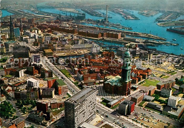 Hamburg Fliegeraufnahme Michel