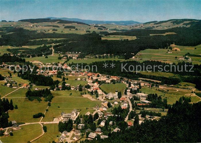 Hinterzarten Breisgau-Hochschwarzwald BW Hotel Sonnenhof Cafe Terrasse Fliegerau