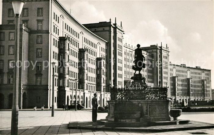 LEIPZIG Sachsen Rossplatz mit Maegdebrunnen