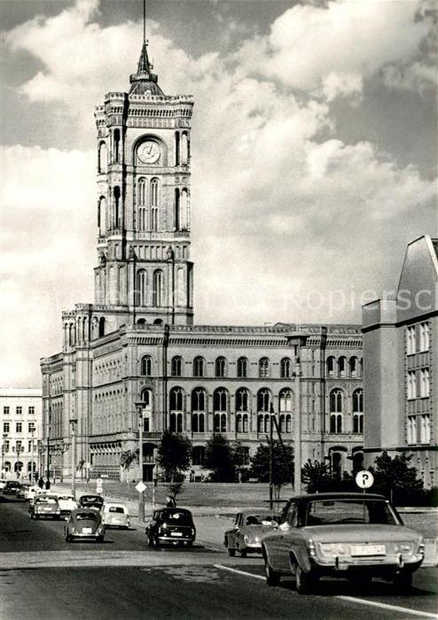 BERLIN CITY Cervena radnice