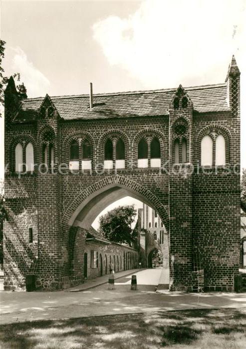 Neubrandenburg Friedlaender Tor Zwinger Denkmal