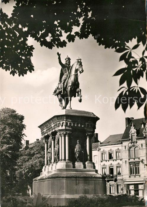 Liege Le Statue de Charlemagne