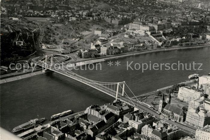 Budapest Fliegeraufnahme Elisabethbruecke