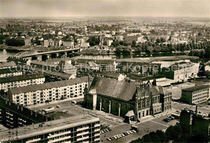 Frankfurt Oder Blick vom Hochhaus am Platz der Republik auf das Rathaus und die