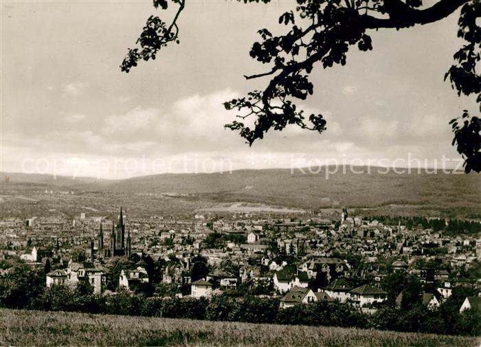 Wiesbaden Stadtblick mit Taunus