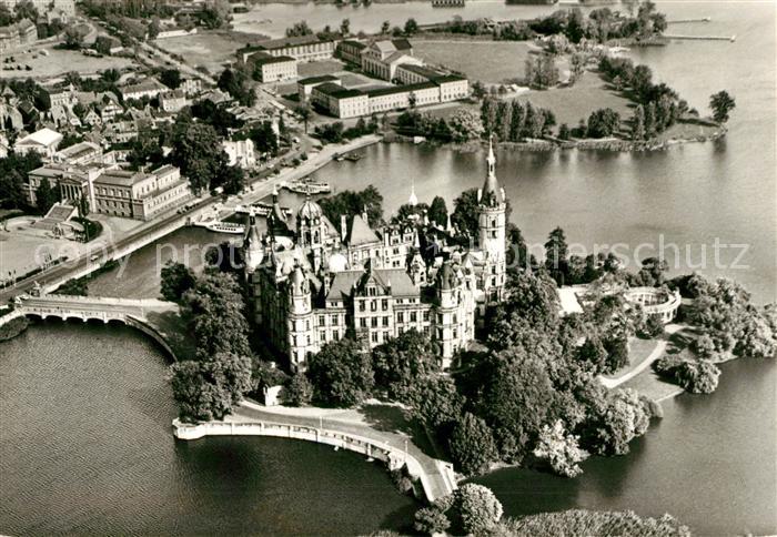 Schwerin Mecklenburg Fliegeraufnahme Schloss