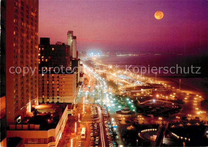 Durban South Africa Sonsondergang aan die strandfont