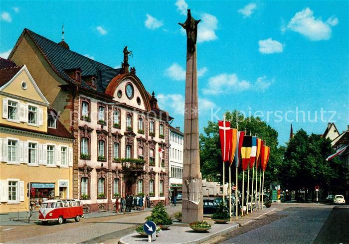 Offenburg Rathausplatz Rathaus Ursulasaeule