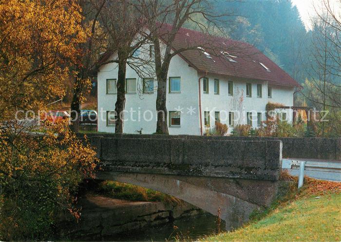 Peiting Herzogsaegmuehle Haus an der Bruecke