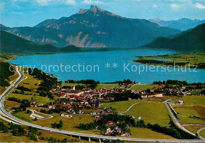 Mondsee Salzkammergut Fliegeraufnahme
