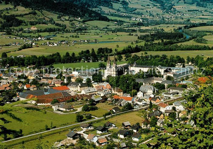Steiermark Fliegeraufnahme Stift Admont