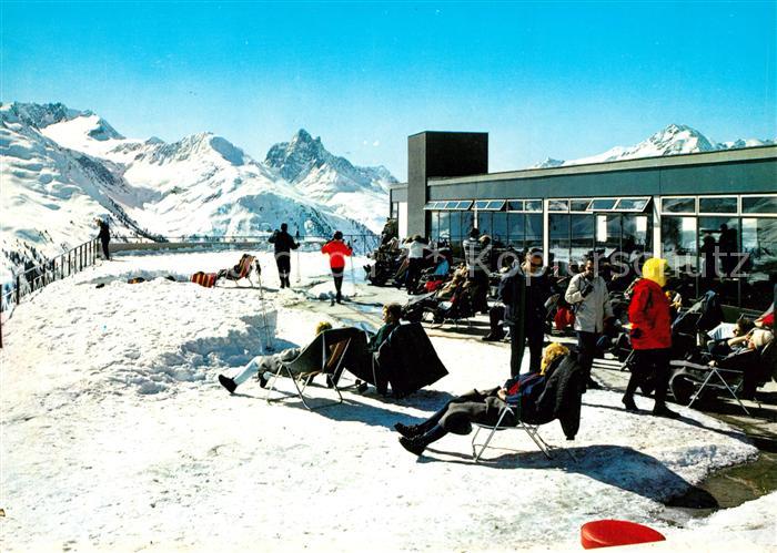 Anton Arlberg St Terrassenrestaurant Bergstation Galzig Winter