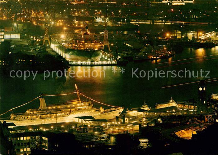 Hamburg Sankt Pauli Landungsbruecken Nacht