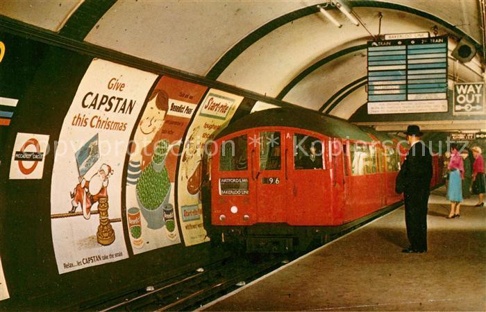 U-Bahn Subway Underground Metro Tube Train Piccadilly Circus Station London