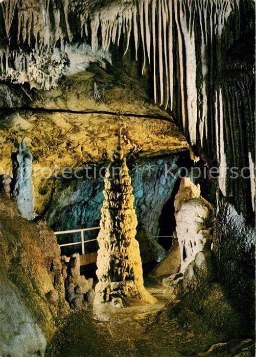 Hoehlen Caves Grottes Dechenhoehle Kaiserhalle