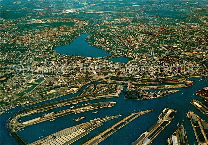 Hamburg Fliegeraufnahme Hafen