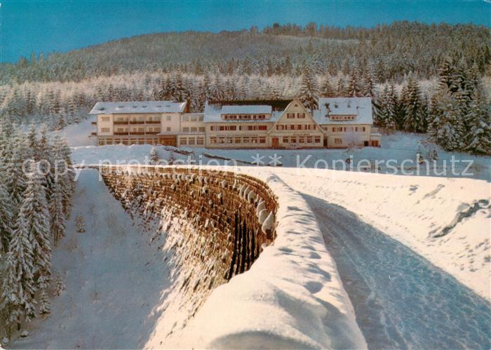 Schwarzenbachtalsperre mit Schwarzenbachhotel