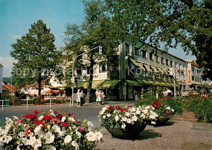 Bad Orb Salinenplatz mit Cafe Sprudel