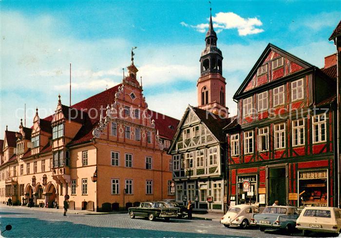Celle Niedersachsen Rathaus und Stadtkirche
