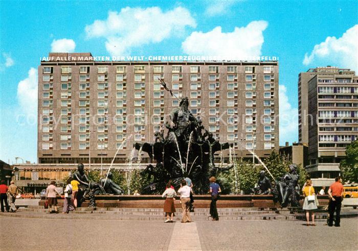 BERLIN  CITY Neptunbrunnen