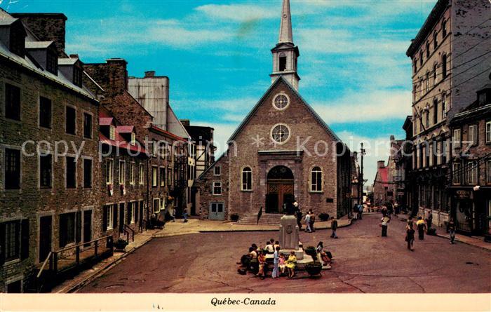 Quebec Place Royale et Eglise Notre Dame des Victoires