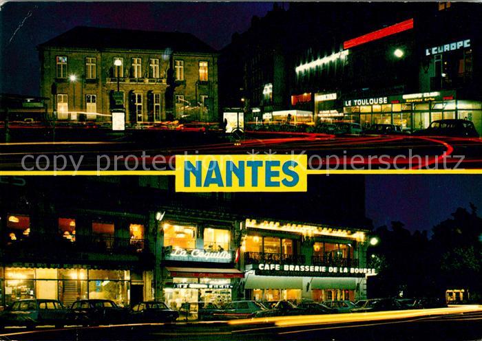 Nantes Loire Atlantique Place du Commerce la nuit
